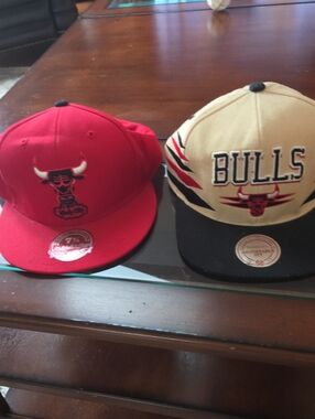 Mitchell & Ness Chicago Bulls Red Fitted Hat W/Bonus Adjustable Hat